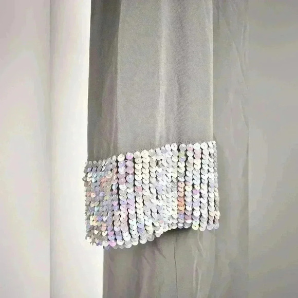ALICE & OLIVA Grey 100% Silk 3/4  Sequin Sleeve Tunic Mini Dress Medium 8US - Picture 6 of 9